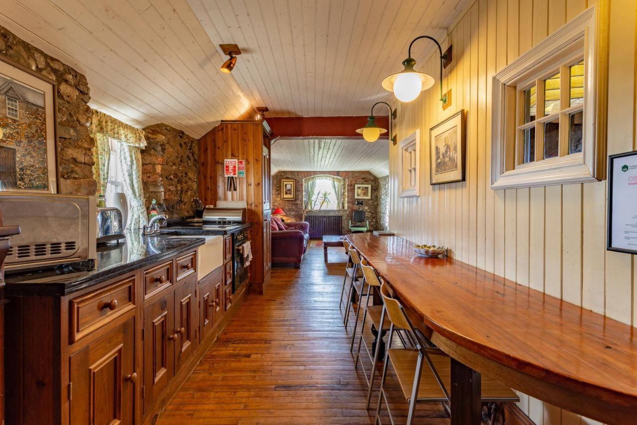 Clenaghans Moira  Bagian luar foto